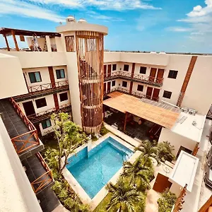 *** Hotel Manglar Mexico